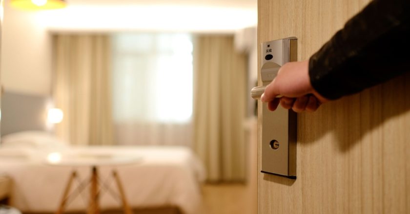 Hotels and Motels: Serving Blind and Low Vision Guests